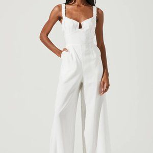 ASTR The Label Versailles Sleeveless Jumpsuit - White XS